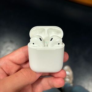 AirPods 1